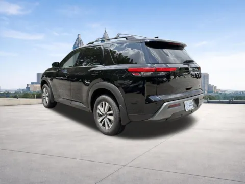 Another view of 2026 Nissan Pathfinder SL for sale in Lithia Springs, GA at Nissan of Lithia Springs