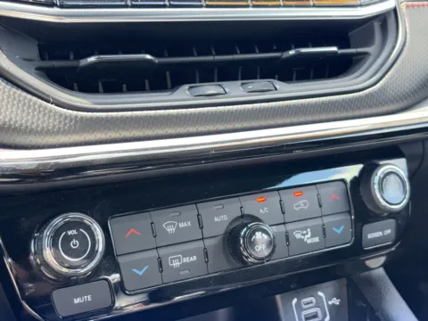 More photos of 2025 Jeep Compass Trailhawk at Nissan of Lithia Springs, GA