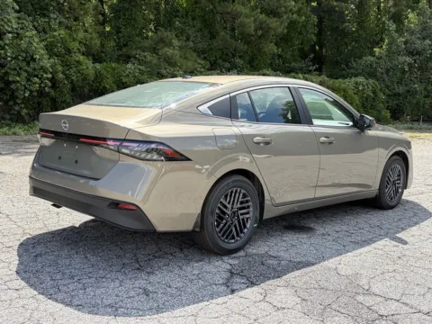 More photos of 2027 Nissan Sentra SV at Nissan of Lithia Springs, GA