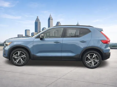 Photos of 2024 Volvo XC40 B5 Core for sale in Lithia Springs, GA at Nissan of Lithia Springs