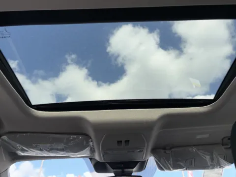 Another view of 2027 Nissan Kicks SR for sale in Lithia Springs, GA at Nissan of Lithia Springs