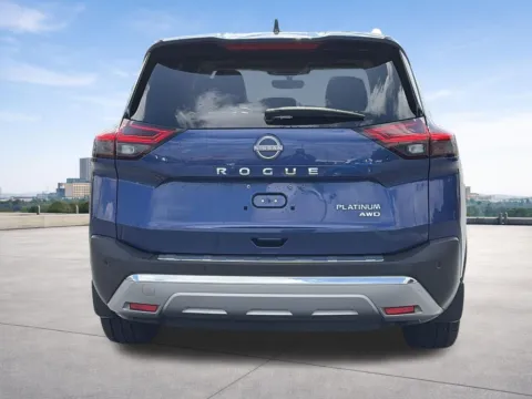 More photos of 2022 Nissan Rogue Platinum at Nissan of Lithia Springs, GA