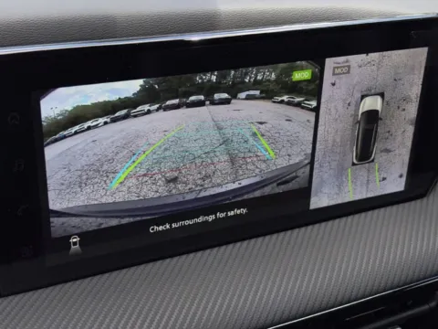 More photos of 2027 Nissan Kicks SR at Nissan of Lithia Springs, GA