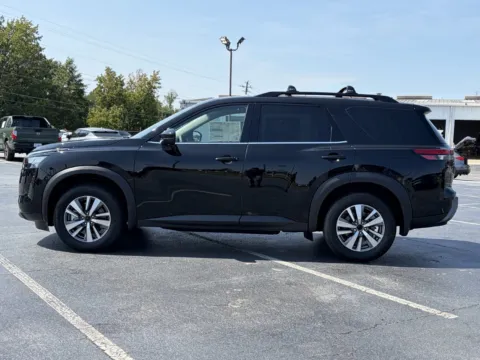 Photos of 2026 Nissan Pathfinder SL for sale in Lithia Springs, GA at Nissan of Lithia Springs