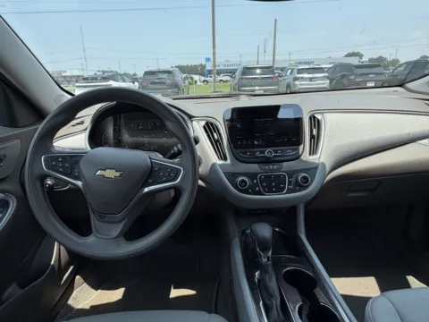 Photos of 2025 Chevrolet Malibu LT for sale in Lithia Springs, GA at Nissan of Lithia Springs