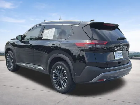 Another view of 2023 Nissan Rogue SL for sale in Lithia Springs, GA at Nissan of Lithia Springs