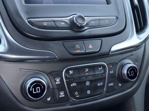More photos of 2024 Chevrolet Equinox LT at Nissan of Lithia Springs, GA