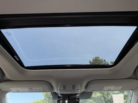 Another view of 2027 Nissan Murano Platinum for sale in Lithia Springs, GA at Nissan of Lithia Springs