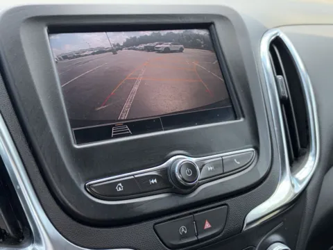 More photos of 2024 Chevrolet Equinox LT at Nissan of Lithia Springs, GA