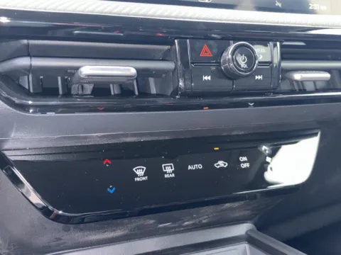 More photos of 2026 Nissan Kicks SR at Nissan of Lithia Springs, GA