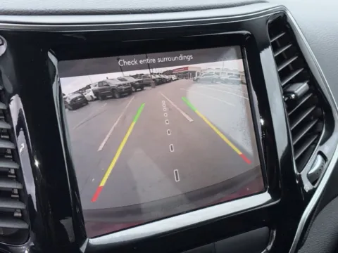More photos of 2020 Jeep Cherokee Limited at Nissan of Lithia Springs, GA