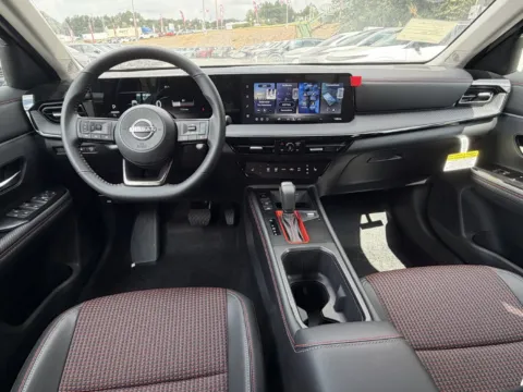 Photos of 2027 Nissan Kicks SR for sale in Lithia Springs, GA at Nissan of Lithia Springs