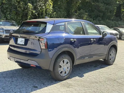 More photos of 2027 Nissan Kicks S at Nissan of Lithia Springs, GA