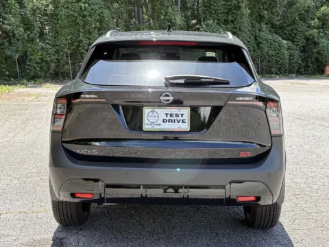 Photos of 2027 Nissan Kicks SR for sale in Lithia Springs, GA at Nissan of Lithia Springs