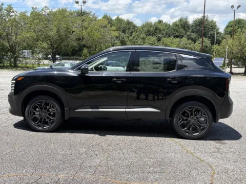 Photos of 2027 Nissan Kicks SR for sale in Lithia Springs, GA at Nissan of Lithia Springs