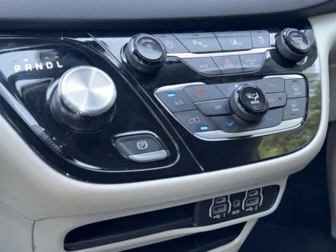 More photos of 2024 Chrysler Pacifica Touring L at Nissan of Marietta, GA