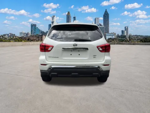 More photos of 2020 Nissan Pathfinder SL at Nissan of Marietta, GA