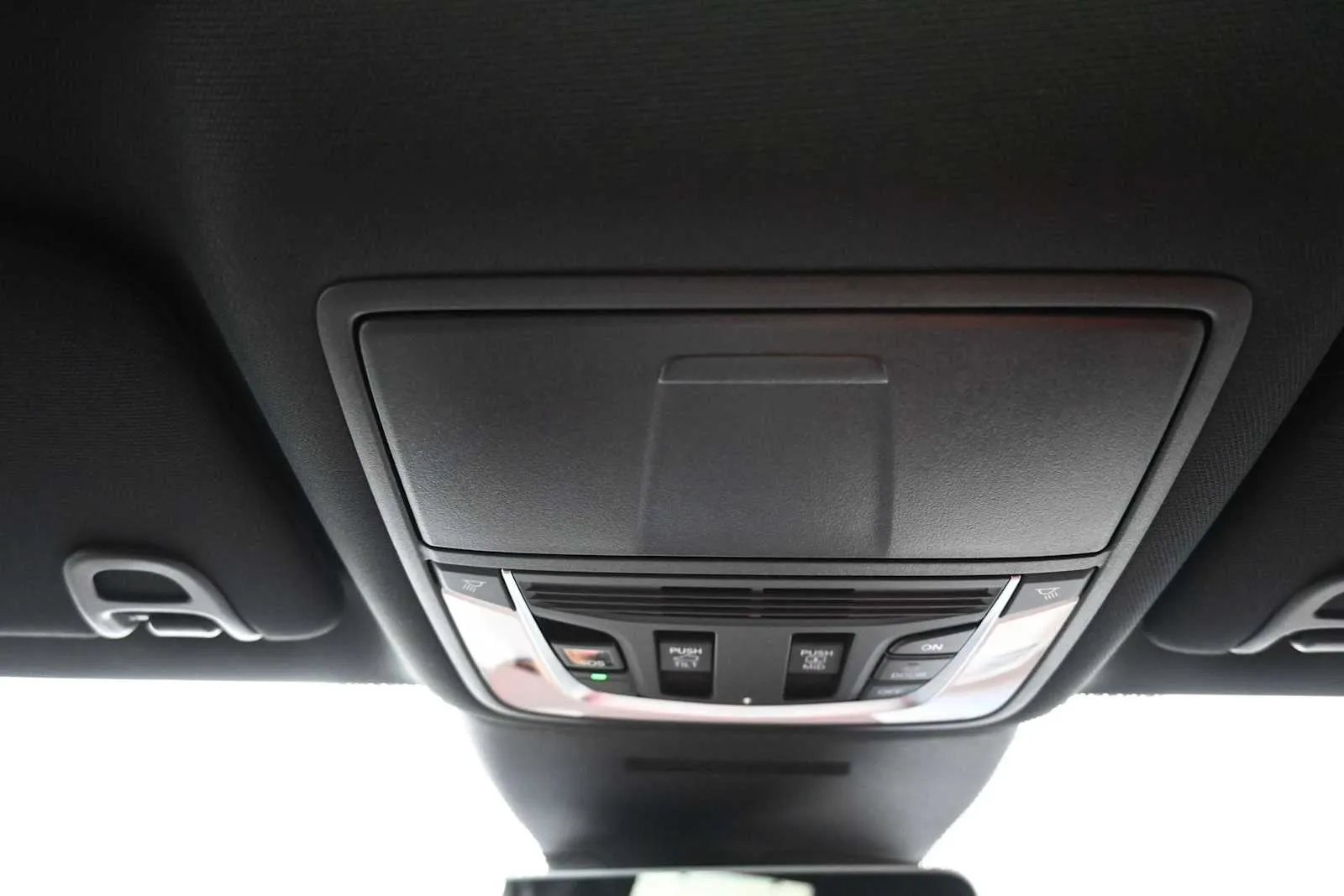 2026 Acura MDX A-Spec Package - Photo 18