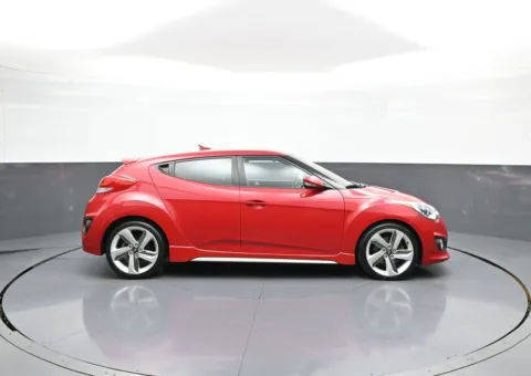 More photos of 2015 Hyundai Veloster Turbo at Plaza Honda, NY
