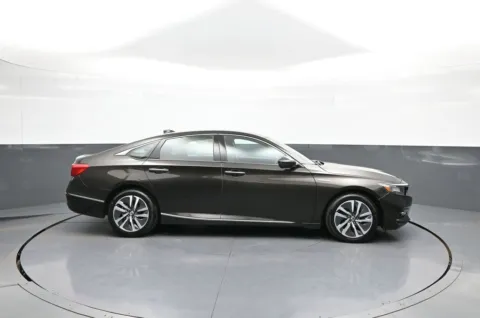 More photos of 2018 Honda Accord Hybrid Touring at Plaza Honda, NY