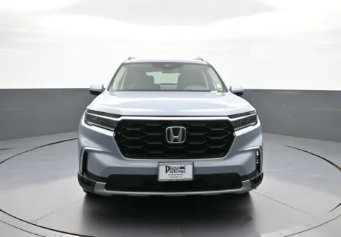 Photos of 2024 Honda Pilot Elite for sale in Brooklyn, NY at Plaza Honda
