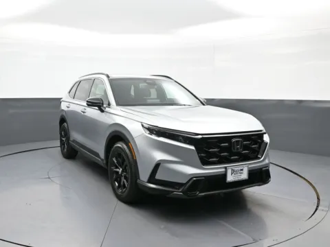 Another view of 2025 Honda CR-V Hybrid Sport-L for sale in Brooklyn, NY at Plaza Honda