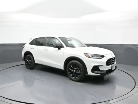 More photos of 2025 Honda HR-V Sport at Plaza Honda, NY