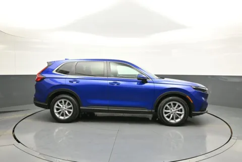 More photos of 2023 Honda CR-V EX-L at Plaza Honda, NY