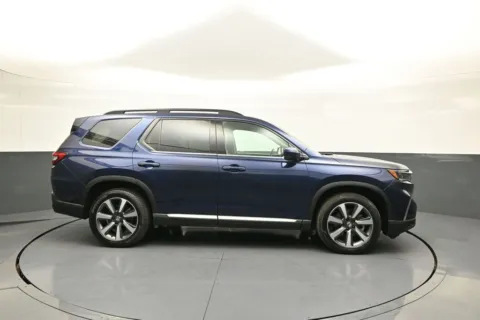 More photos of 2024 Honda Pilot Touring at Plaza Honda, NY