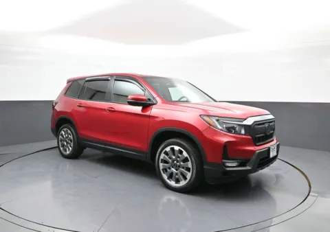 More photos of 2024 Honda Passport EX-L at Plaza Honda, NY
