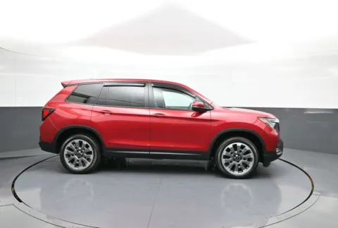 More photos of 2024 Honda Passport EX-L at Plaza Honda, NY