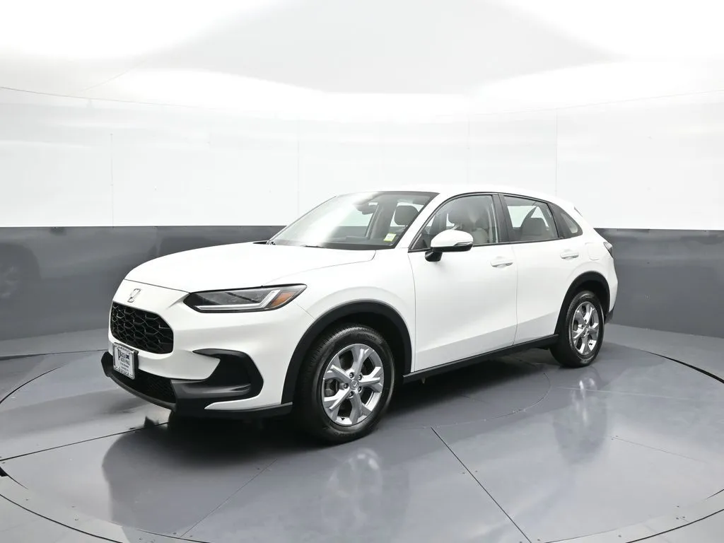 White 2025 Honda HR-V LX for sale in Brooklyn, NY