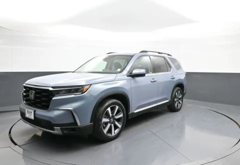 Gray 2023 Honda Pilot Touring for sale in Brooklyn, NY