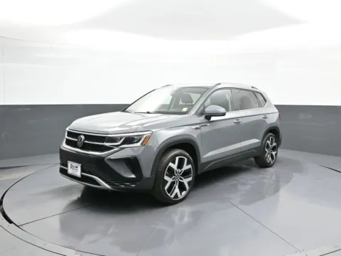 Gray 2023 Volkswagen Taos 1.5T SEL for sale in Brooklyn, NY