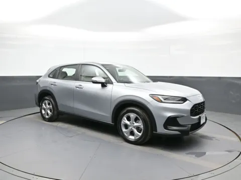 More photos of 2023 Honda HR-V LX at Plaza Honda, NY