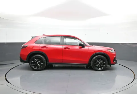 More photos of 2024 Honda HR-V Sport at Plaza Honda, NY