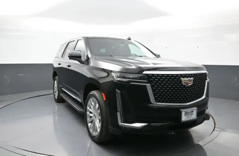 Another view of 2024 Cadillac Escalade Premium Luxury for sale in Brooklyn, NY at Plaza Honda