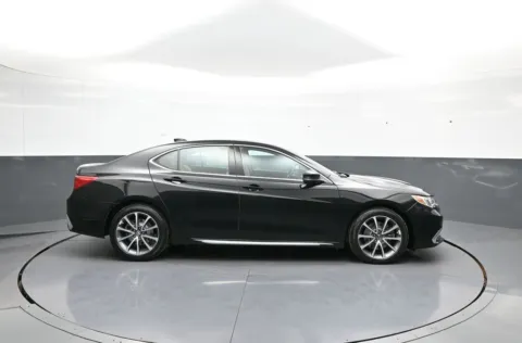More photos of 2018 Acura TLX 3.5L V6 at Plaza Honda, NY