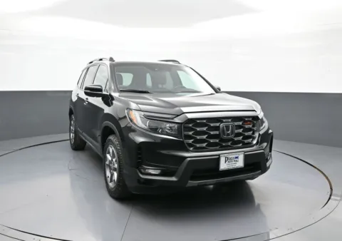 Another view of 2023 Honda Passport TrailSport for sale in Brooklyn, NY at Plaza Honda