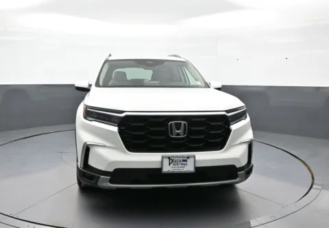 Photos of 2024 Honda Pilot Touring for sale in Brooklyn, NY at Plaza Honda