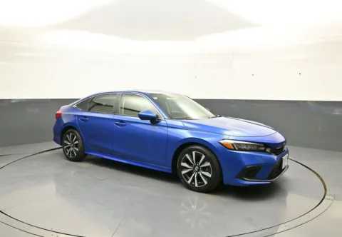 More photos of 2024 Honda Civic EX at Plaza Honda, NY