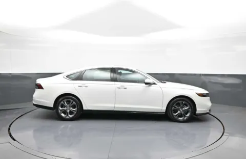 More photos of 2024 Honda Accord EX at Plaza Honda, NY