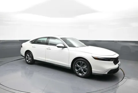 More photos of 2024 Honda Accord EX at Plaza Honda, NY