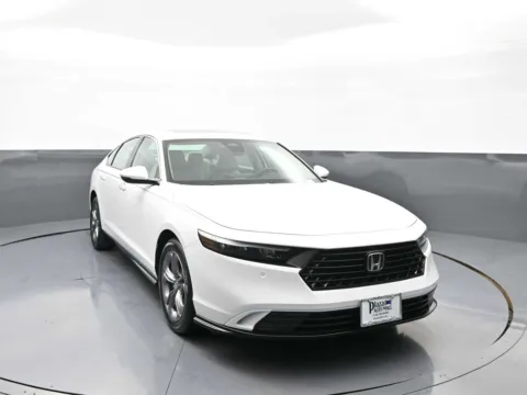 Another view of 2024 Honda Accord Hybrid EX-L for sale in Brooklyn, NY at Plaza Honda