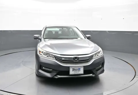 Photos of 2016 Honda Accord EX-L for sale in Brooklyn, NY at Plaza Honda