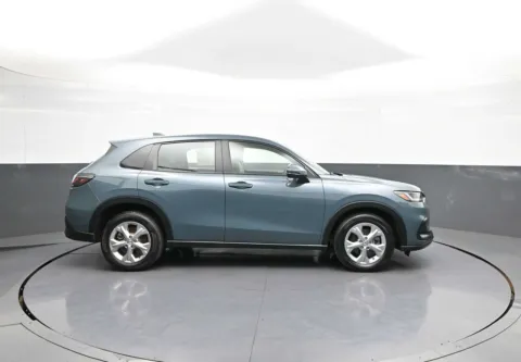 More photos of 2025 Honda HR-V LX at Plaza Honda, NY