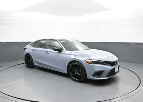 More photos of 2023 Honda Civic Sport at Plaza Honda, NY