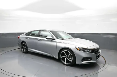 More photos of 2018 Honda Accord Sedan Sport 1.5T at Plaza Honda, NY
