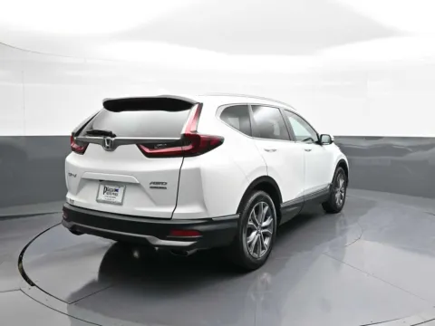 More photos of 2022 Honda CR-V Touring at Plaza Honda, NY