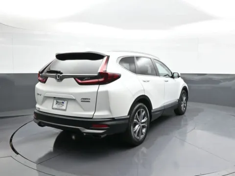 More photos of 2022 Honda CR-V Touring at Plaza Honda, NY